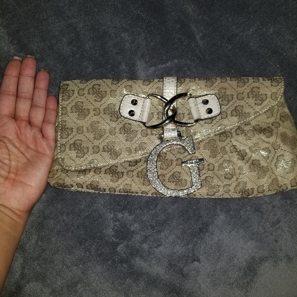 Clutch - Picture 6 of 6